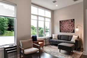 5 Bauhaus Townhome
